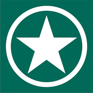 Estrella blanca sobre fondo verde